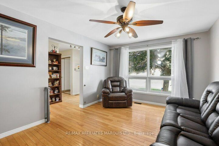 Property Photo:  23 Barnhart Drive  ON K0C 1P0 