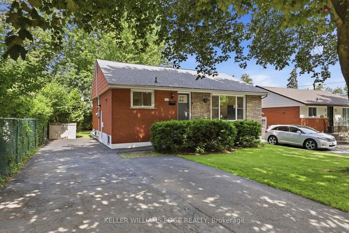 Property Photo:  312 Upper Paradise Road  ON L9C 5C4 
