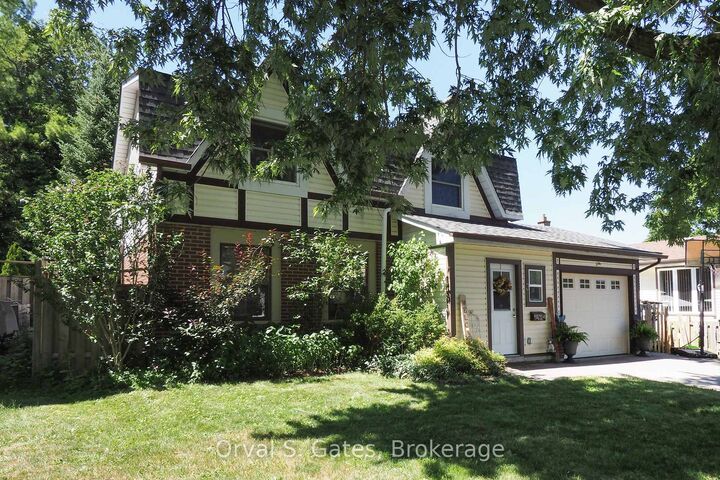 Property Photo: 3 Queensdale Crescent ON N1H 6W4