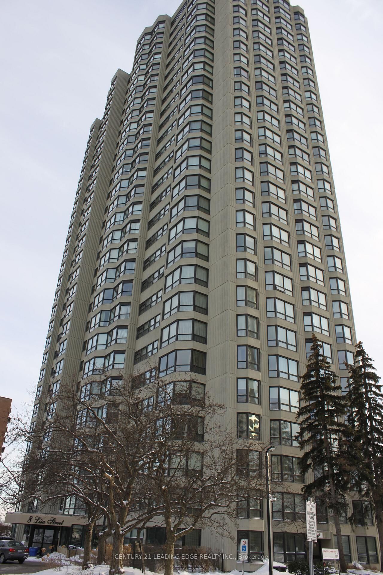 Property Photo: 8 Lisa Street 2002 ON L6T 4S6