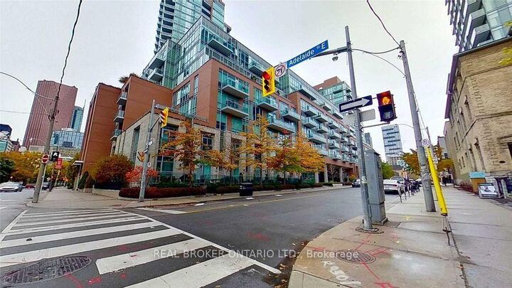 Property Photo: 112 George Street 1702 ON M5A 2M5