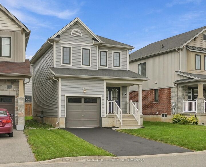 Property Photo:  23 Patterson Drive  ON N3W 0B8 