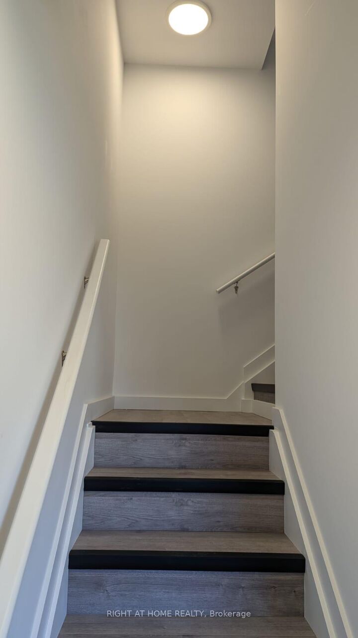 Property Photo:  139 Highriver Trail  ON L3C 0H6 