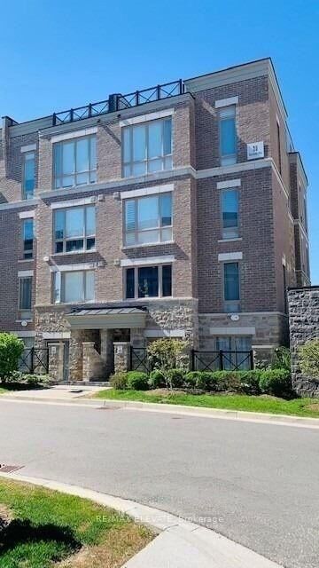 Property Photo: 30 Dunsheath Way 518 ON L6B 0A1