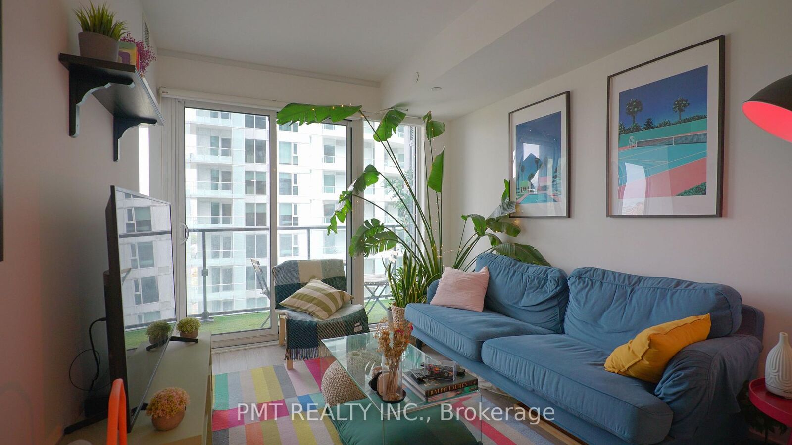 Property Photo:  19 Western Battery Road 1521  ON M6K 3S4 