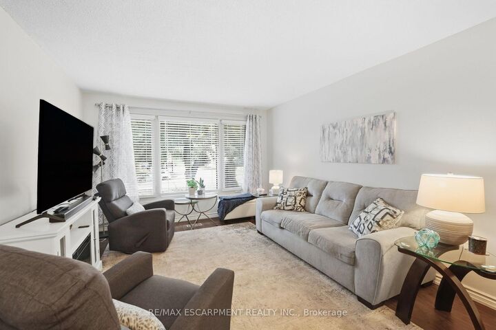 Property Photo: 10 Courtland Avenue ON L9C 5Z2