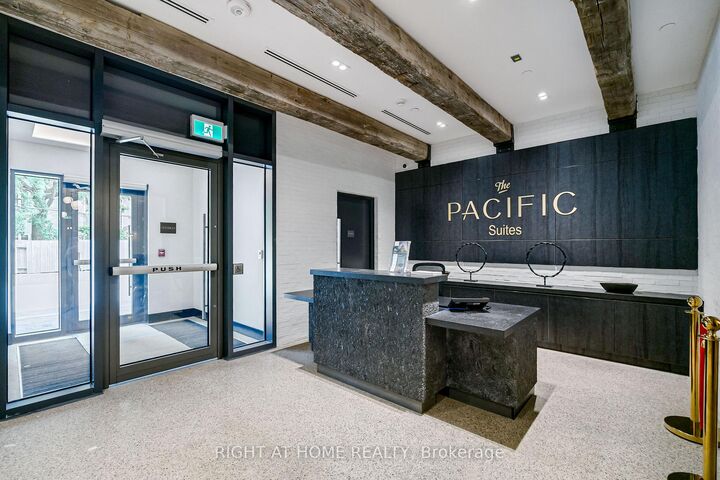 Property Photo: 2946 Dundas Street W 408 ON M6P 1Y8