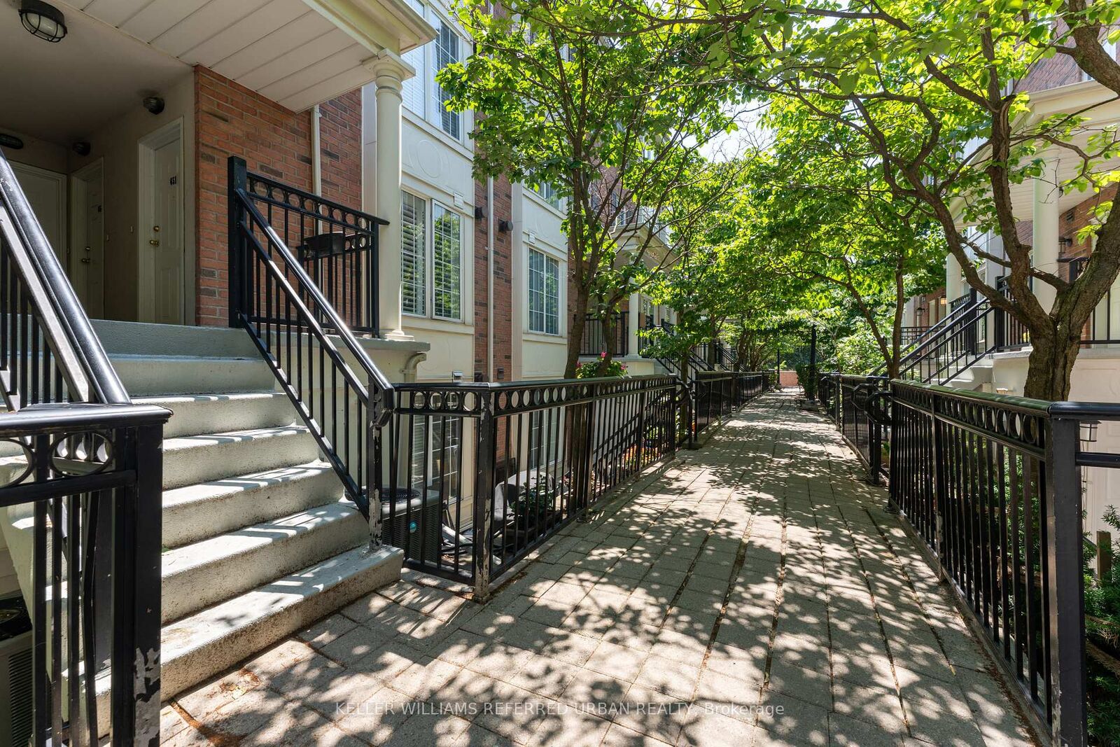 Property Photo:  3 Everson Drive 651  ON M2N 7C2 