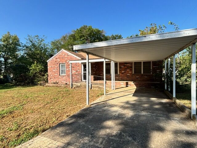 Property Photo:  211 S Ohio Avenue  OK 74436 