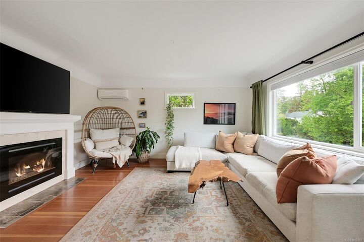 Property Photo:  1000 Tattersall Dr  BC V8X 2X2 