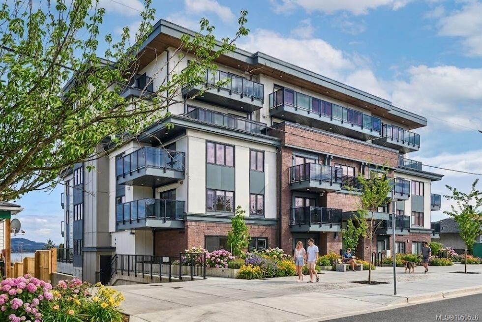 Property Photo:  45 Haliburton St #404  BC V9R 4V6 