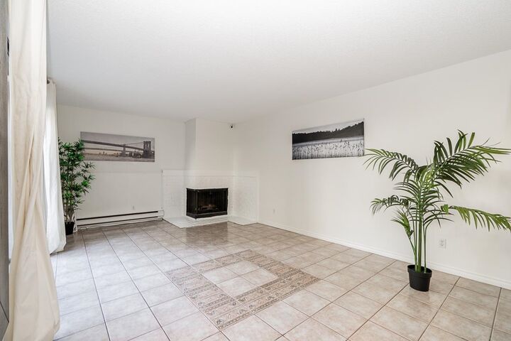 Property Photo:  5421 10th Avenue 159  BC V4M 3T9 