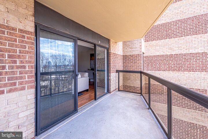 Property Photo:  8370 Greensboro Drive 516  VA 22102 