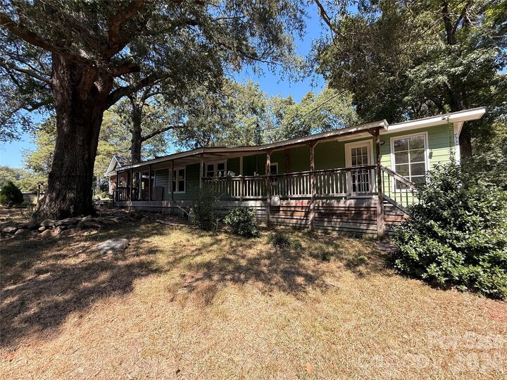 Property Photo: 807 218 Highway E NC 28110