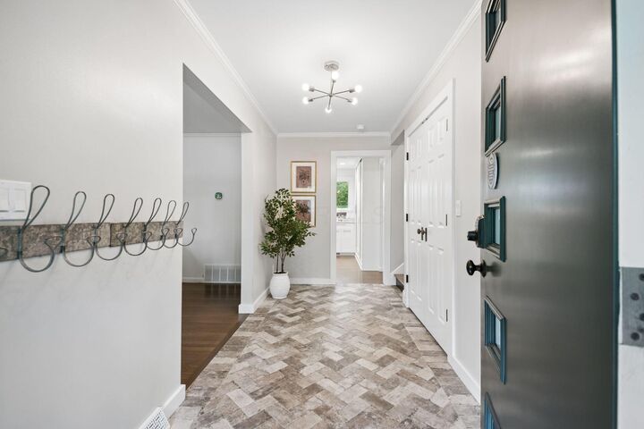 Property Photo: 4504 Kipling Road OH 43220