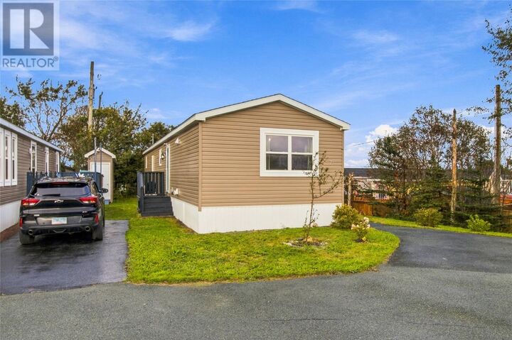 Property Photo:  7 Rhaye Place  NL A1A 0P2 