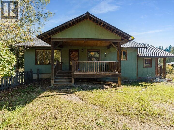 Property Photo:  3168 Pass Creek Road  BC V0G 1H0 