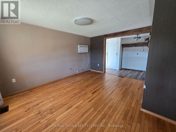 Property Photo:  540 Brydges Street  ON P0H 1V0 