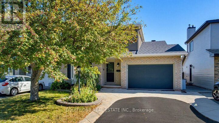 Property Photo:  35 Ivylea Street  ON K2G 4X1 