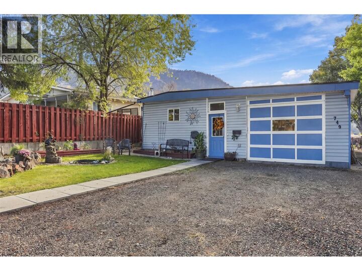 Property Photo:  749 Klahanie Drive  BC V2C 5R1 