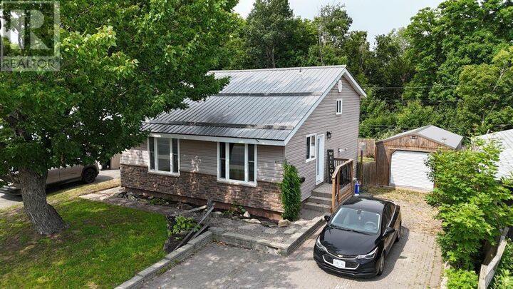Property Photo:  177 Axmith Ave  ON P5A 1B9 
