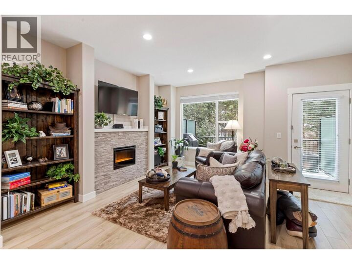 Property Photo: 2490 Tuscany Drive 48 BC V4T 3M4