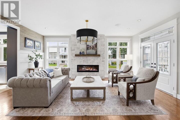 Property Photo:  534 St Lawrence Street  ON K0C 2K0 