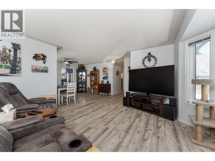 Property Photo:  329 Irwin Street  BC V2M 2X4 