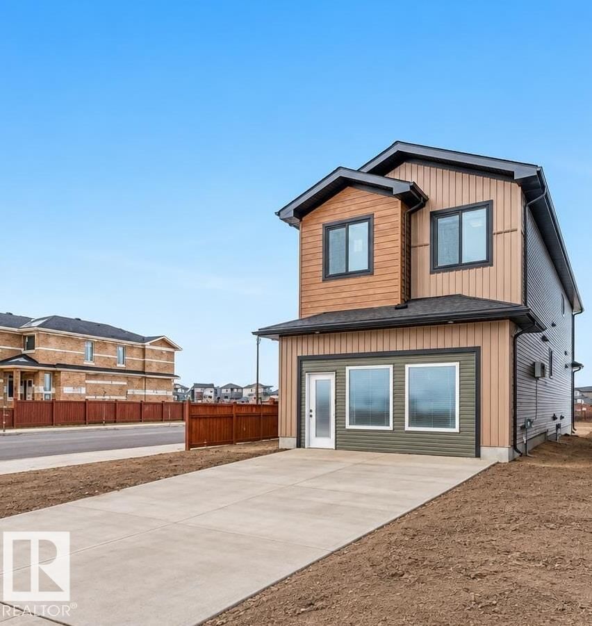 Property Photo:  2 Tenuto Link  AB T7X 4E2 
