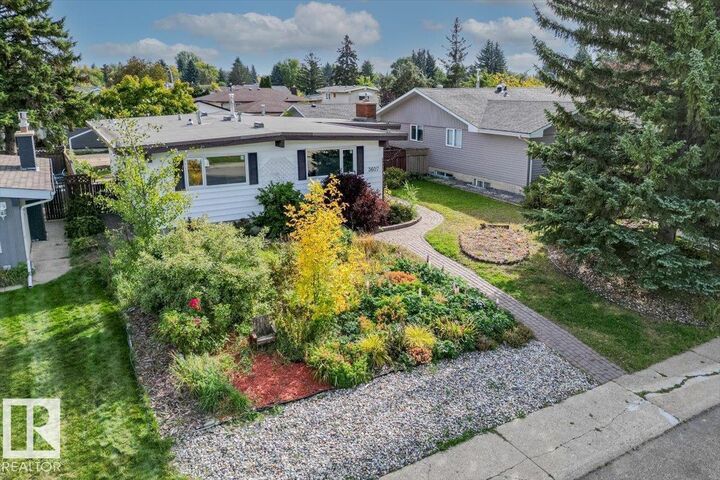 Property Photo:  3607 106A Street NW  AB T6J 1A7 