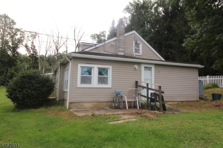 Property Photo:  498 Bellis Road  NJ 08804 