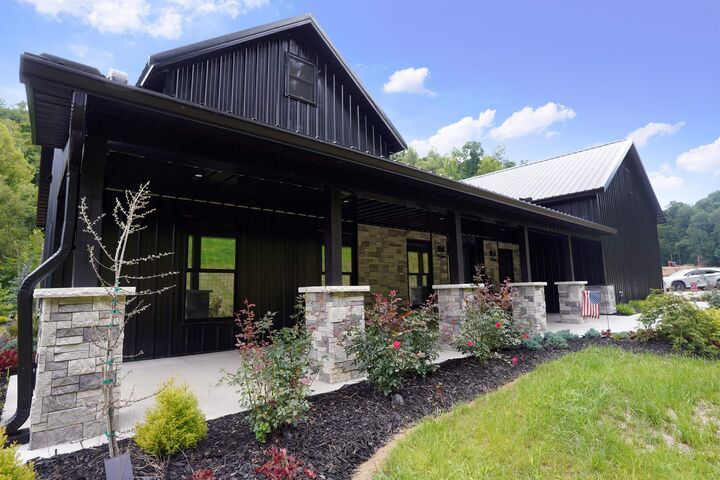 Property Photo: 487 Private Rd 707 OH 45638