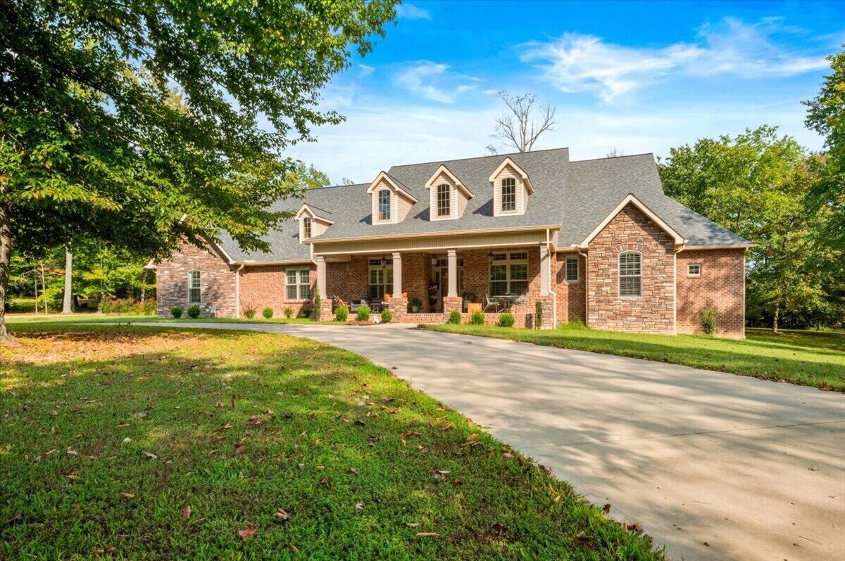 Property Photo: 306 Combs Circle KY 40744
