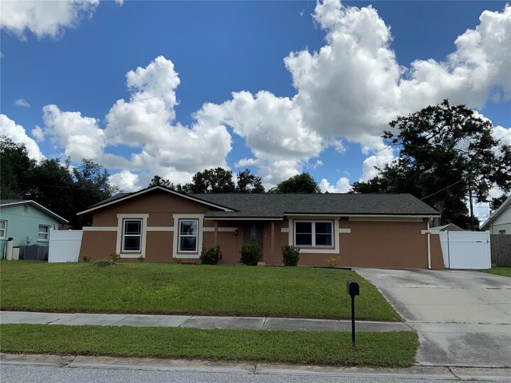 Property Photo:  4011 Westminster Drive  FL 34241 