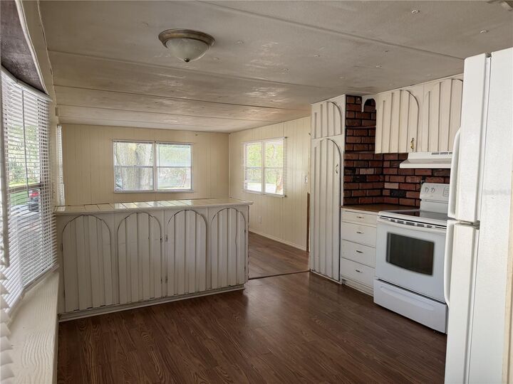 Property Photo:  36441 West Drive  FL 34731 