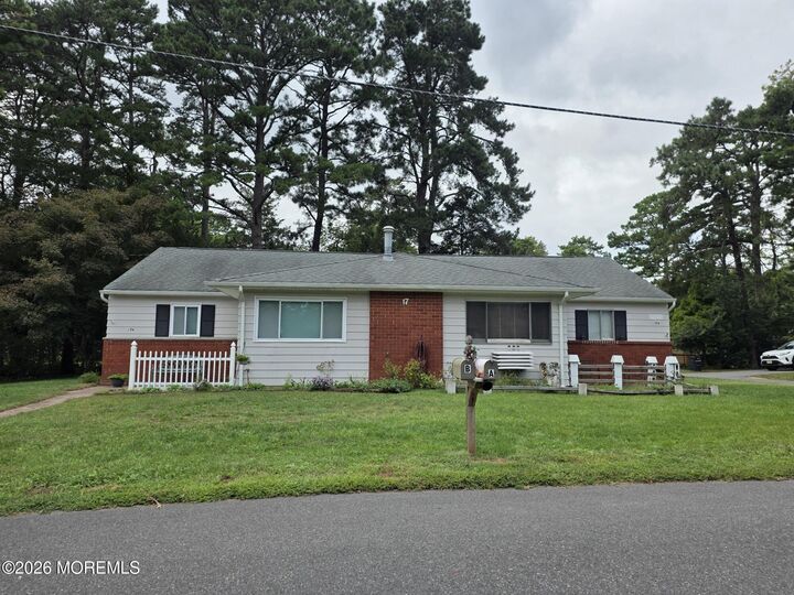 Property Photo:  17 S Heron Street  NJ 08759 