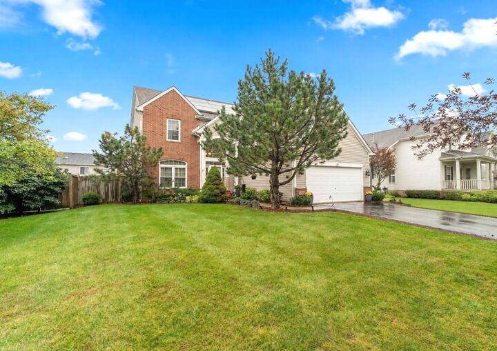Property Photo:  7508 Locust Lane  IL 60586 