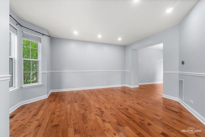 Property Photo:  1990 Summerlin Drive  IL 60503 