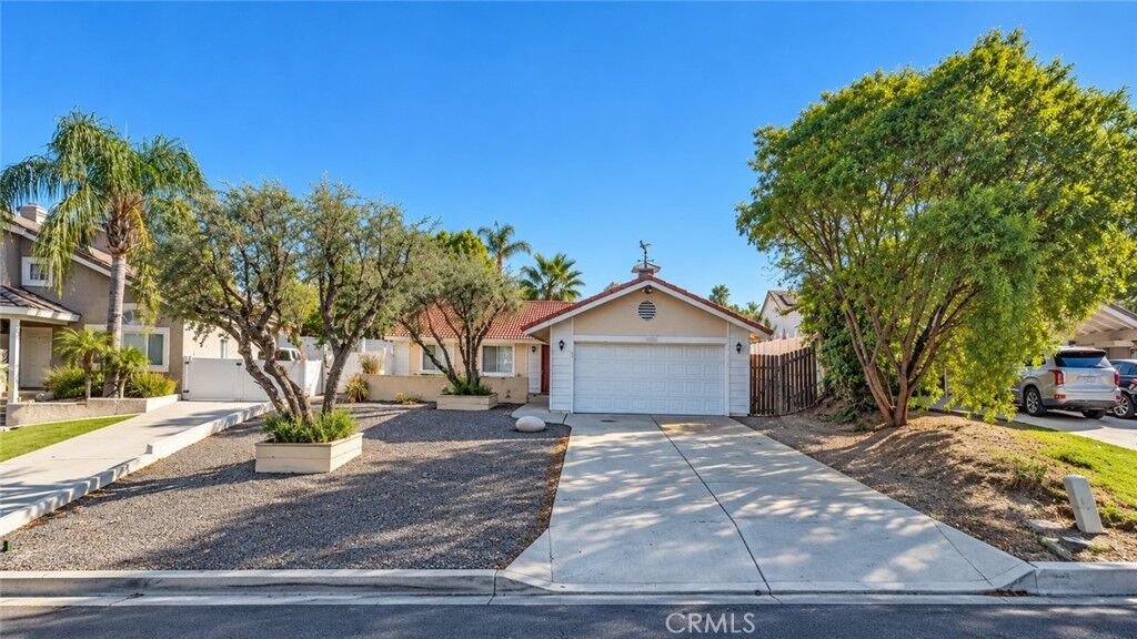 Property Photo:  23040 Pheasant Drive  CA 92587 