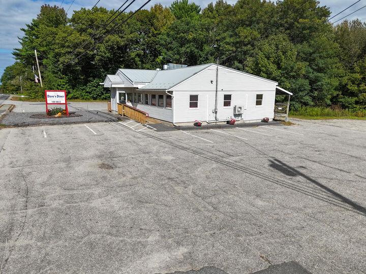 Property Photo:  390 Brunswick Avenue  ME 04345 