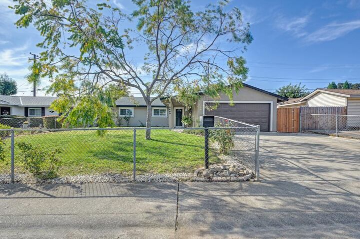 Property Photo: 8449 Butternut Drive CA 95621