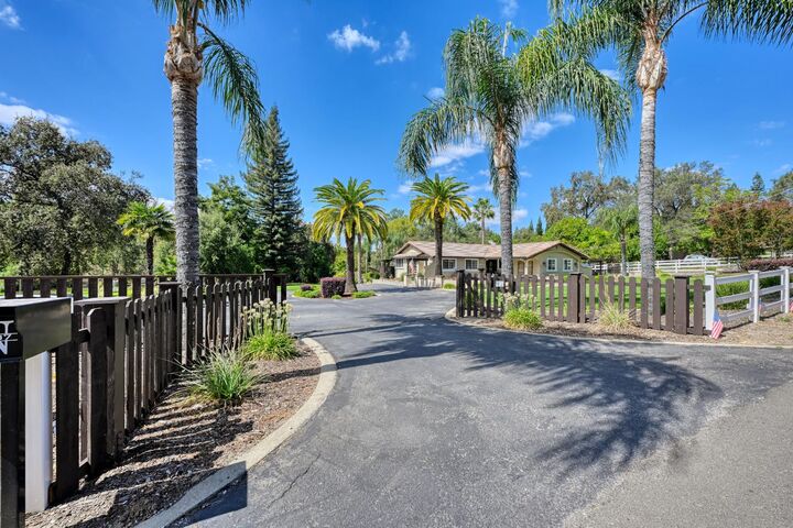 Property Photo: 5407 Butler CA 95663