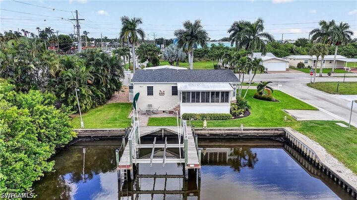 Property Photo: 17520 Azalea Lane FL 33931