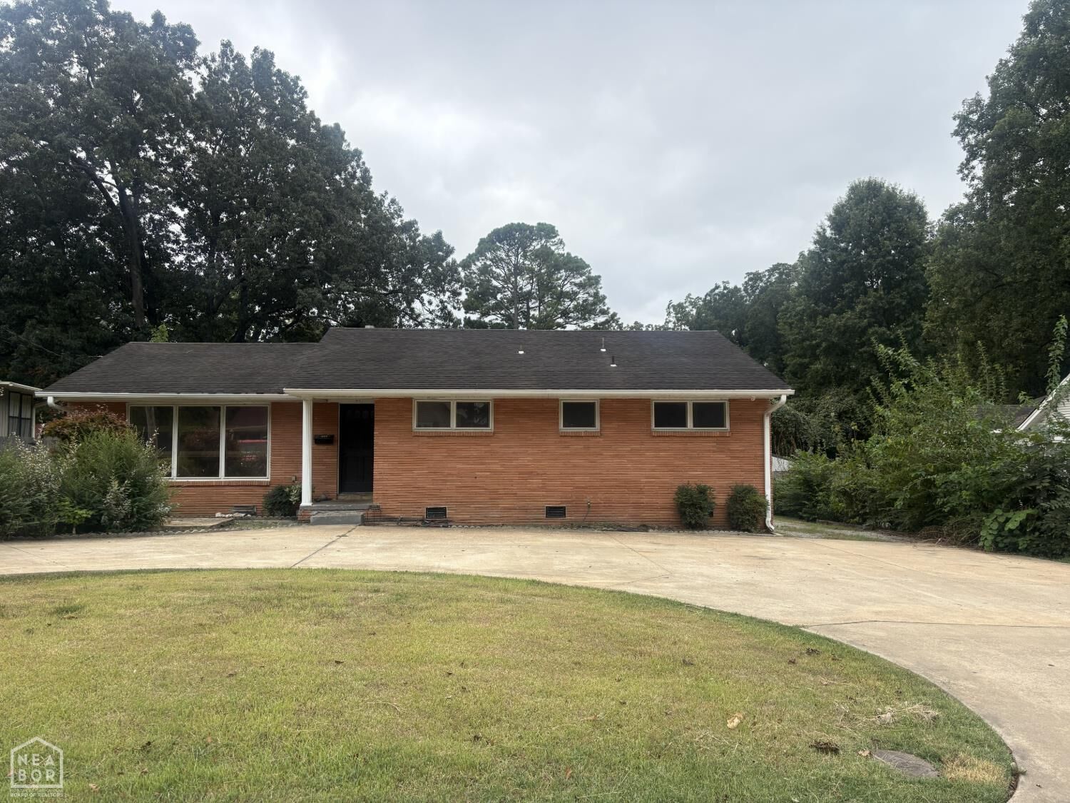 Property Photo:  615 W Thomas Avenue  AR 72401 