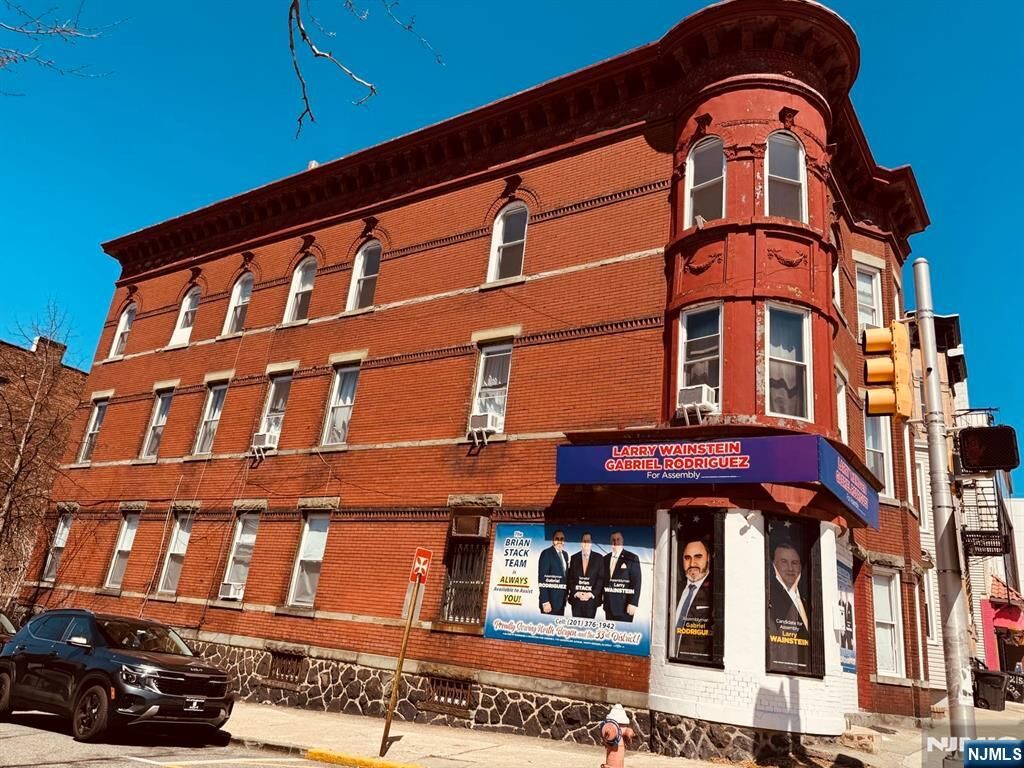 Property Photo:  1201 Kennedy Boulevard 4  NJ 07047 