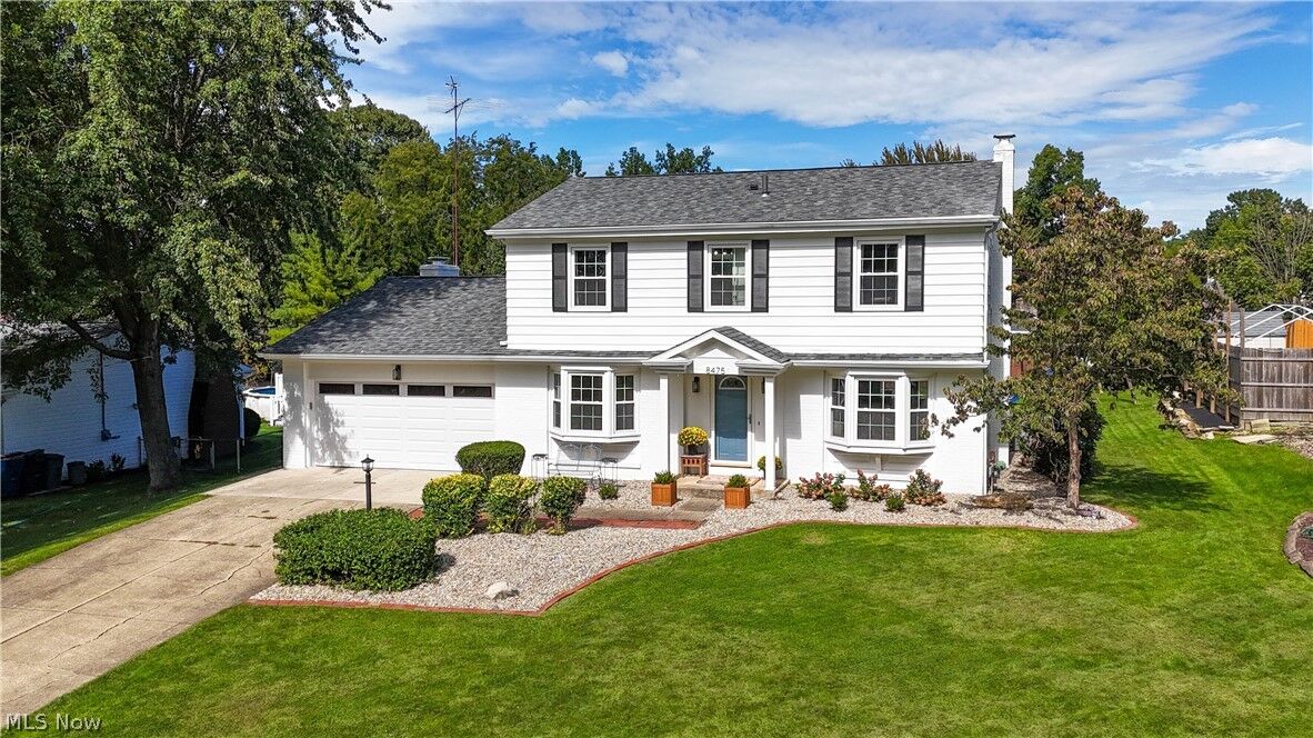 Property Photo: 8475 Squirrel Hill Drive NE OH 44484