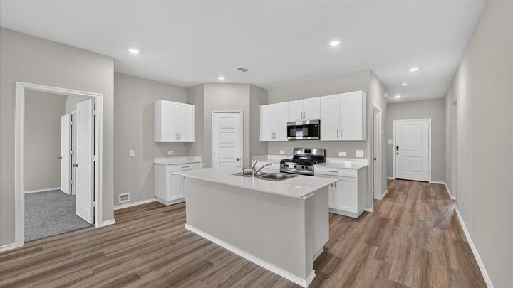 Property Photo: 901 Boll Weevil Drive TX 76031