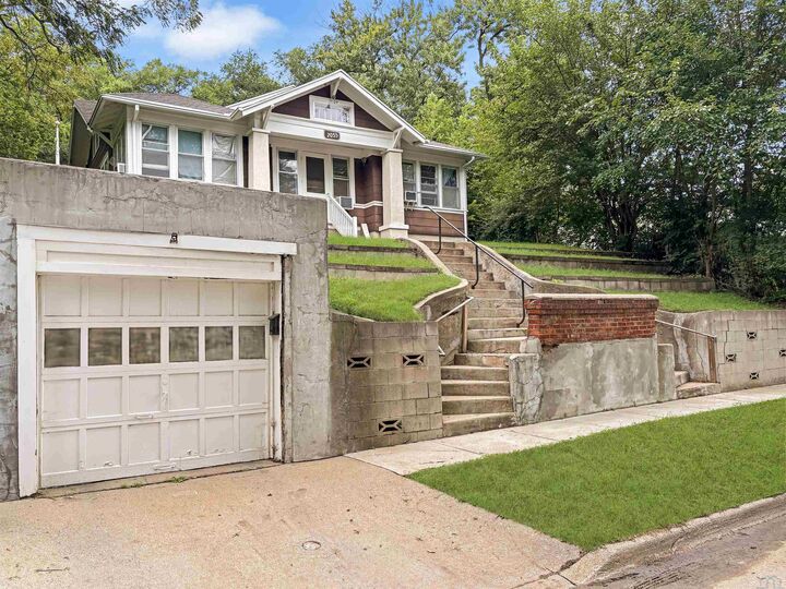 Property Photo:  2055 Ross St.  IA 51103 