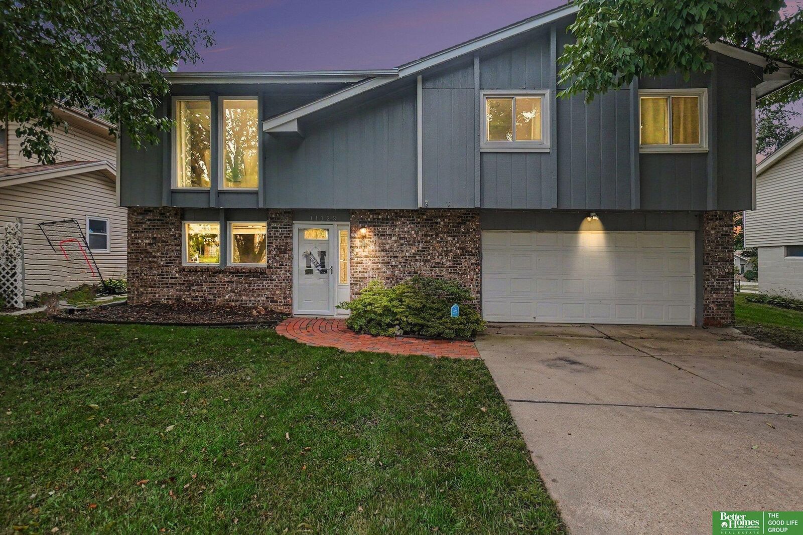 Property Photo:  11123 Crown Point Avenue  NE 68164 