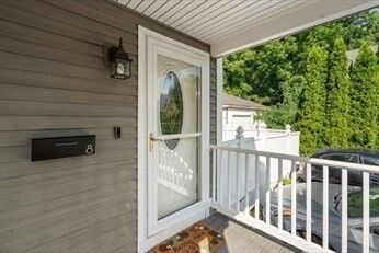 Property Photo: 8 Concord Terrace 8 MA 01702